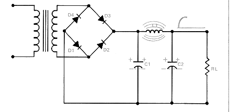 Полностью заряженные конденсаторы и магнитное поле катушки индуктивности при максимальном выходе выпрямителя